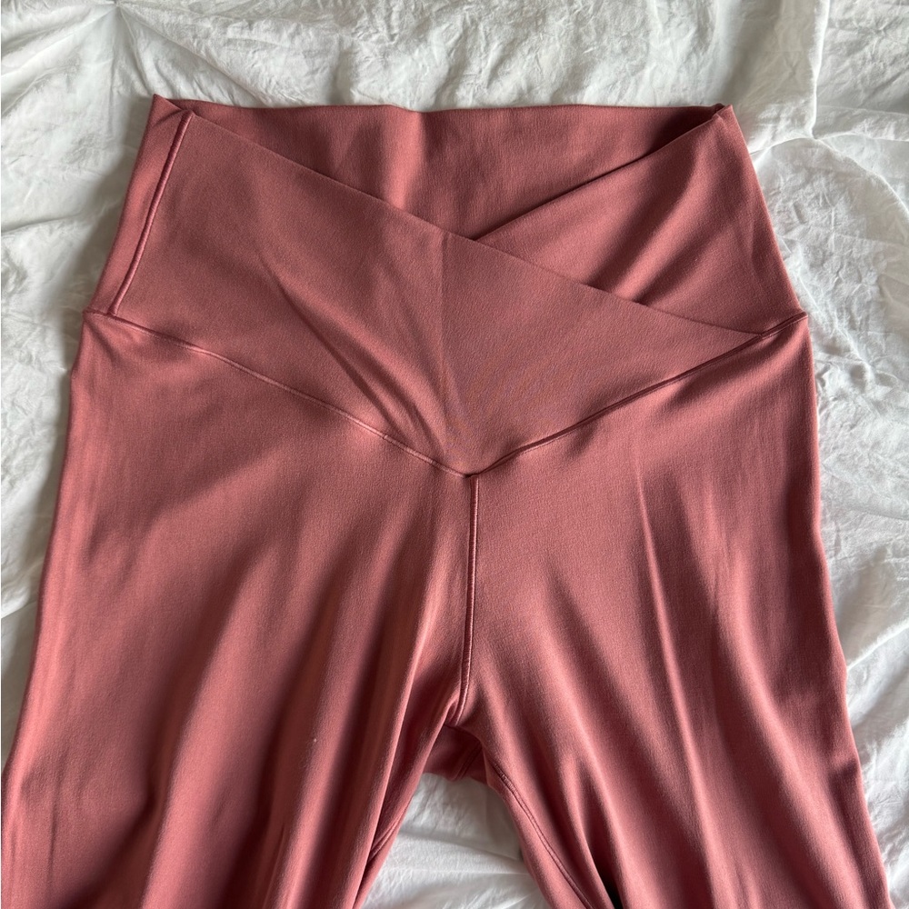 Aerie OFFLINE Real Me High Waisted Crossover Flare Legging Size Large